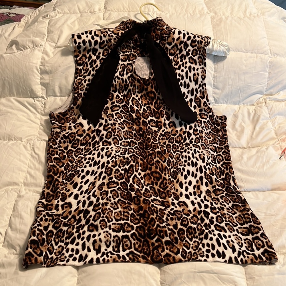 Leopard Top - Picture 3 of 6